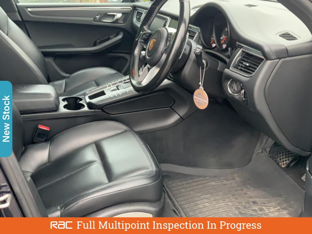 Used Porsche Macan 2018 for sale - 76035407: Photo 3