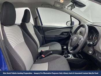 Used Toyota Yaris 2019 for sale - 79111217: Photo