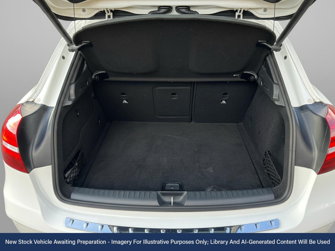 Used Mercedes-Benz GLA 2019 for sale - 76641931: Photo 7