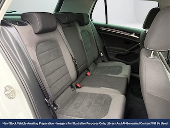 Used Volkswagen Golf 2017 for sale - 79066871: Photo