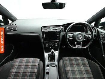 Used Volkswagen Golf 2018 for sale - 79399106: Photo