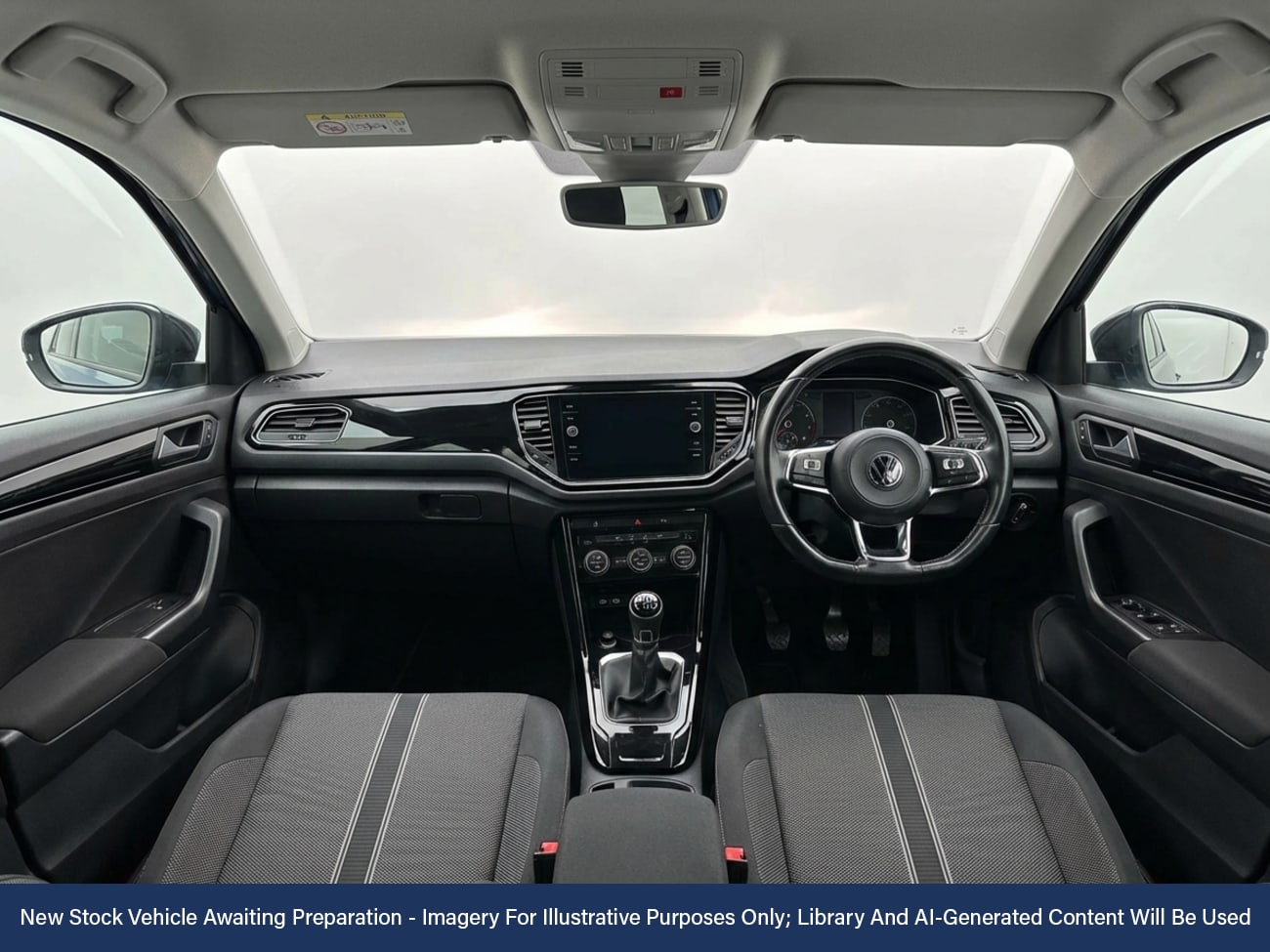 Used Volkswagen T-Roc 2021 for sale - 77083955: Photo 6