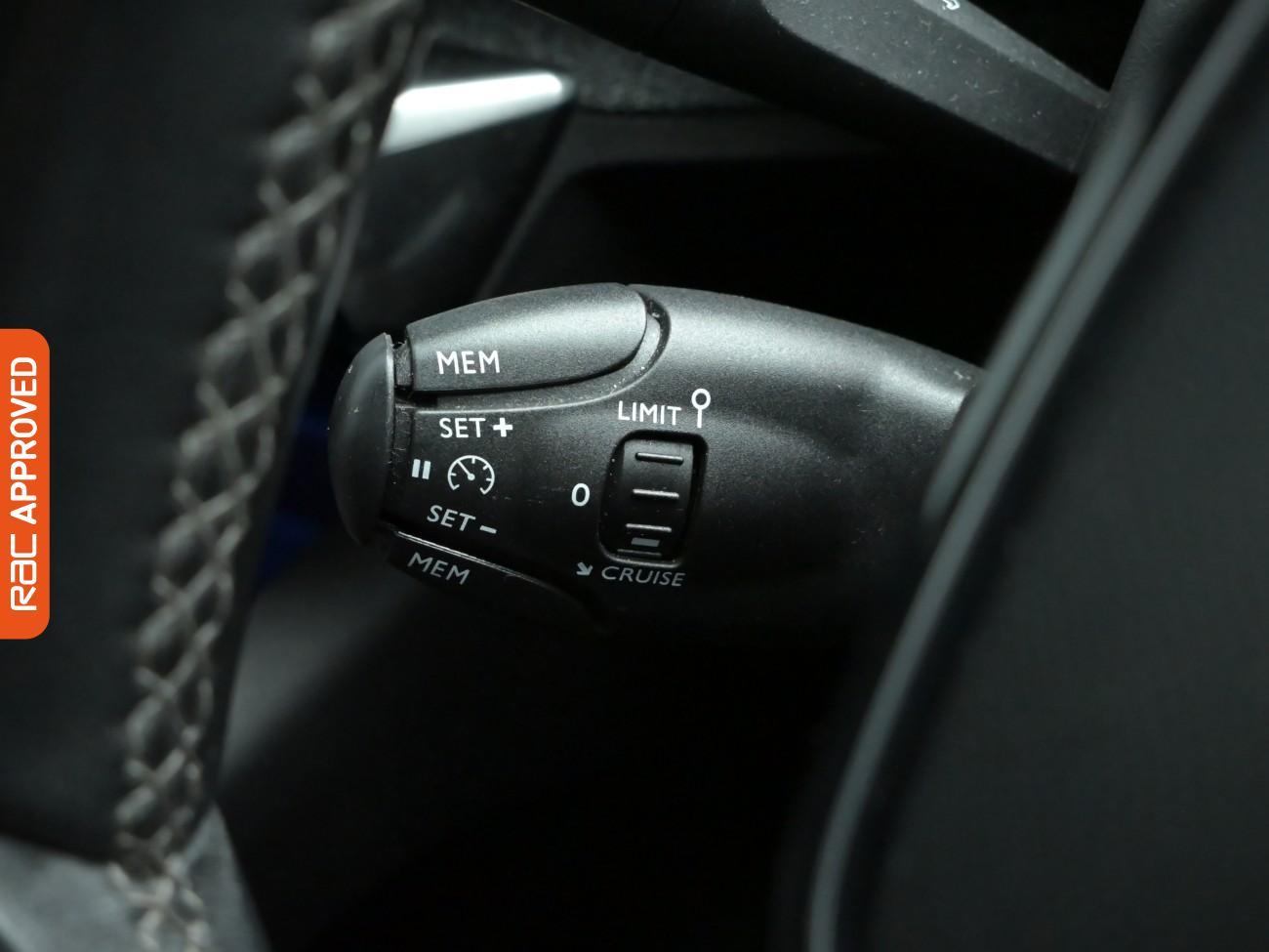 Used Peugeot 3008 2018 for sale - 77211535: Photo 21