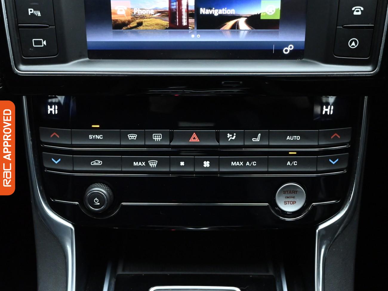 Used Jaguar XE 2015 for sale - 75983417: Photo 16