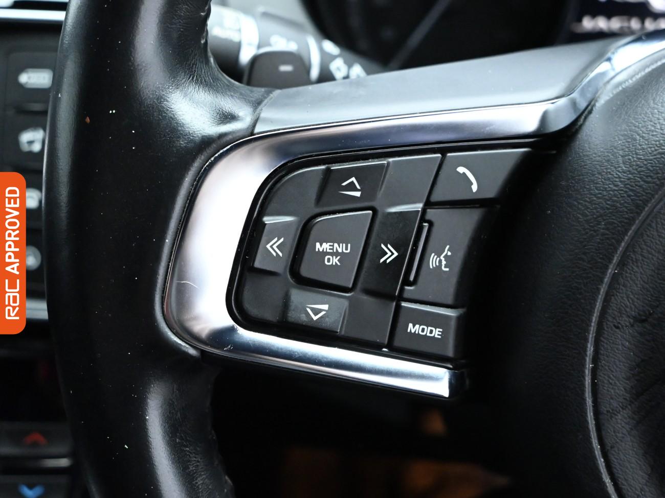 Used Jaguar XE 2015 for sale - 75983417: Photo 18