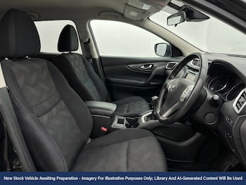 Used Nissan X-Trail 2017 for sale - 77390151: Photo