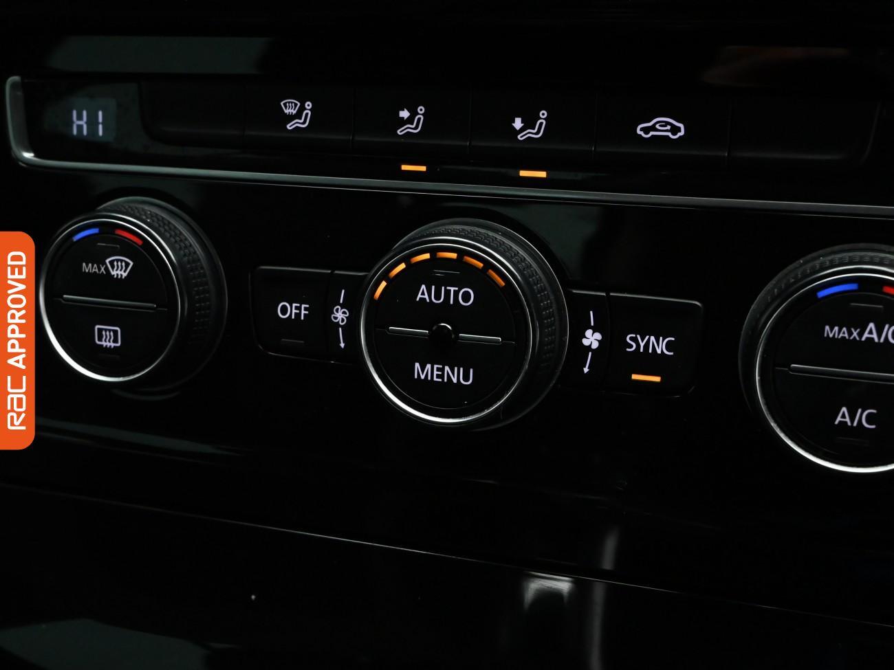 Used Volkswagen Golf 2014 for sale - 77502182: Photo 16