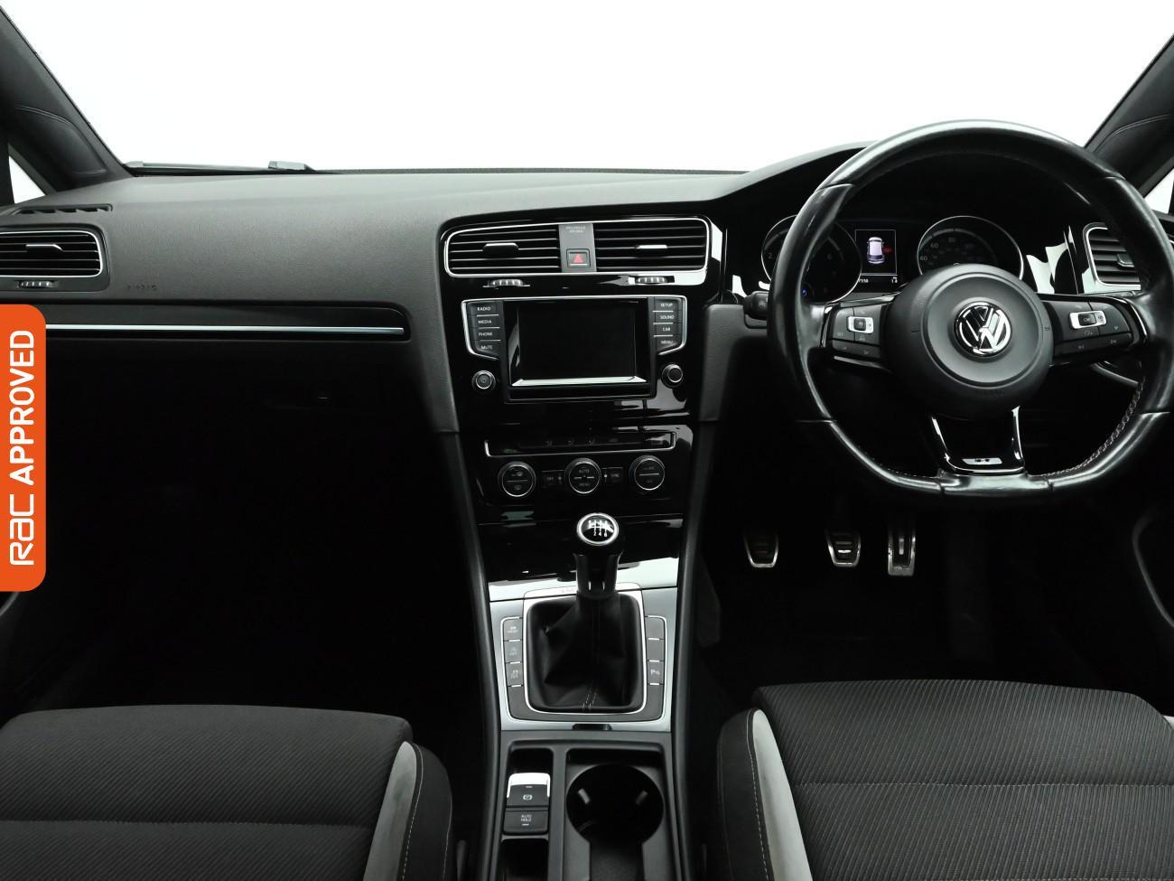 Used Volkswagen Golf 2014 for sale - 77502182: Photo 2