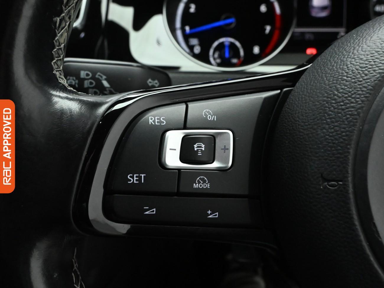 Used Volkswagen Golf 2014 for sale - 77502182: Photo 25