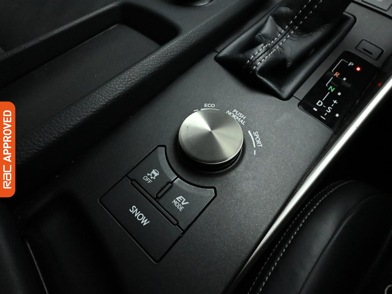 Used Lexus IS 2016 for sale - 77068795: Photo 14