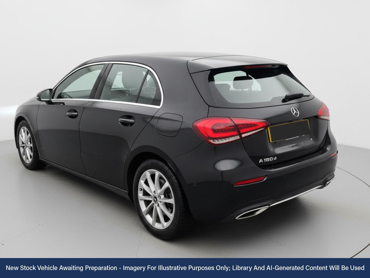 Used Mercedes-Benz A-Class 2018 for sale - 76481078: Photo 2