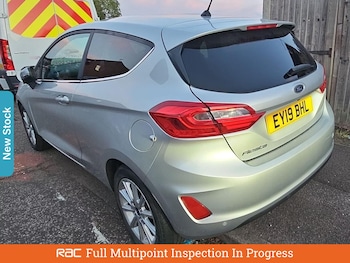 Used Ford Fiesta 2019 for sale - 75918307: Photo