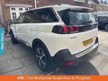 Used Peugeot 5008 2020 for sale - 76274824: Photo 2