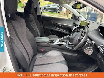 Used Peugeot 5008 2020 for sale - 76274824: Photo 3