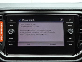 Used Volkswagen T-Roc 2019 for sale - 78367862: Photo