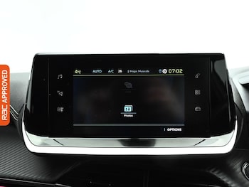 Used Peugeot E-208 2020 for sale - 77199607: Photo