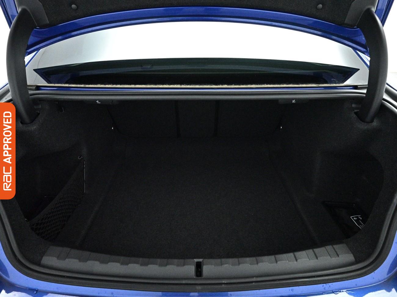 Used BMW 3 Series 2024 for sale - 77928963: Photo 13