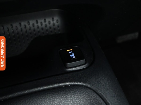 Used Toyota Corolla 2021 for sale - 76126104: Photo 18