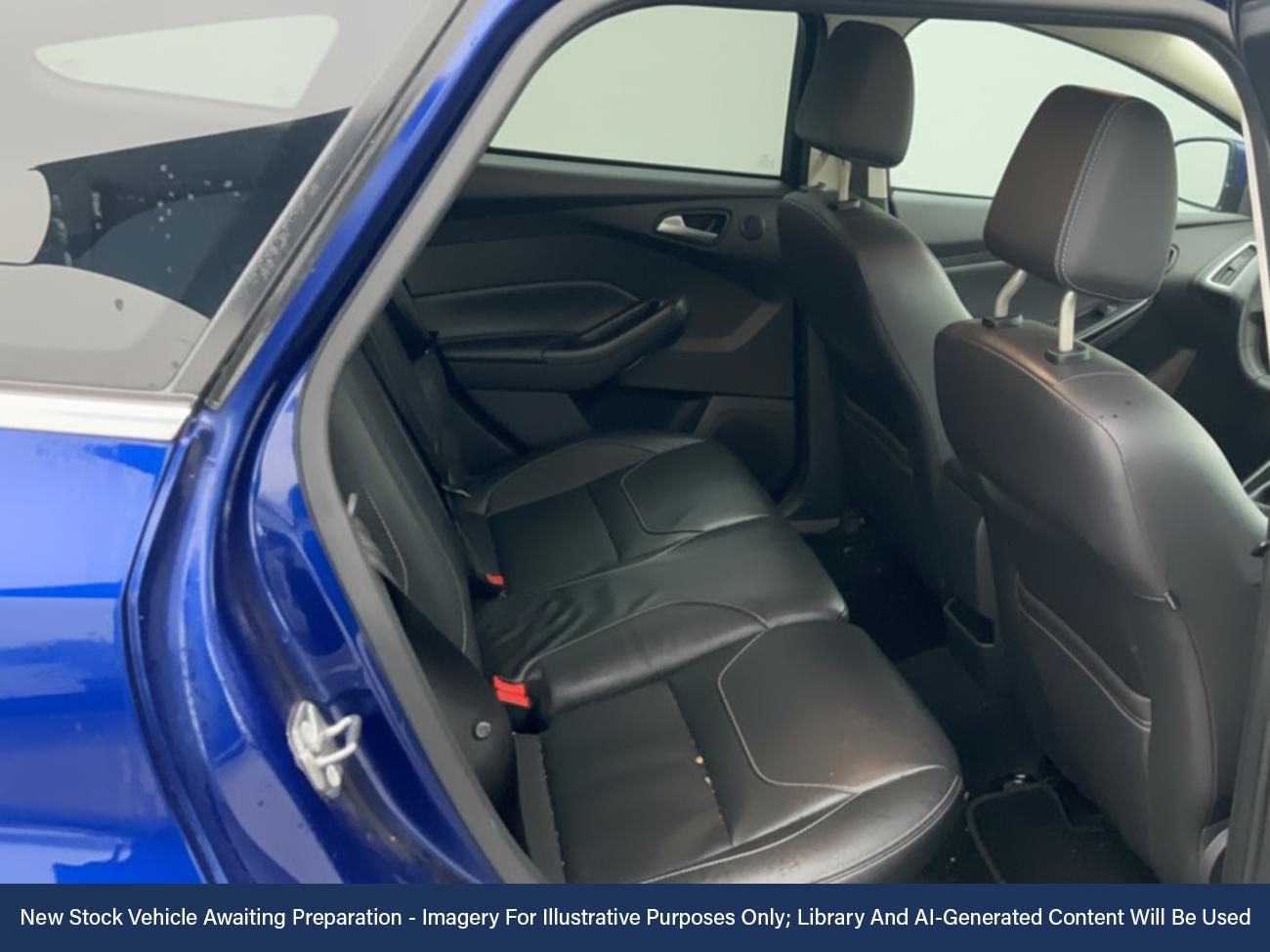 Used Ford Focus 2018 for sale - 76697539: Photo 4