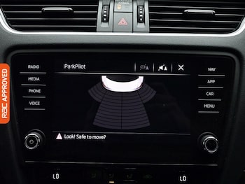 Used Skoda Octavia 2019 for sale - 79612681: Photo