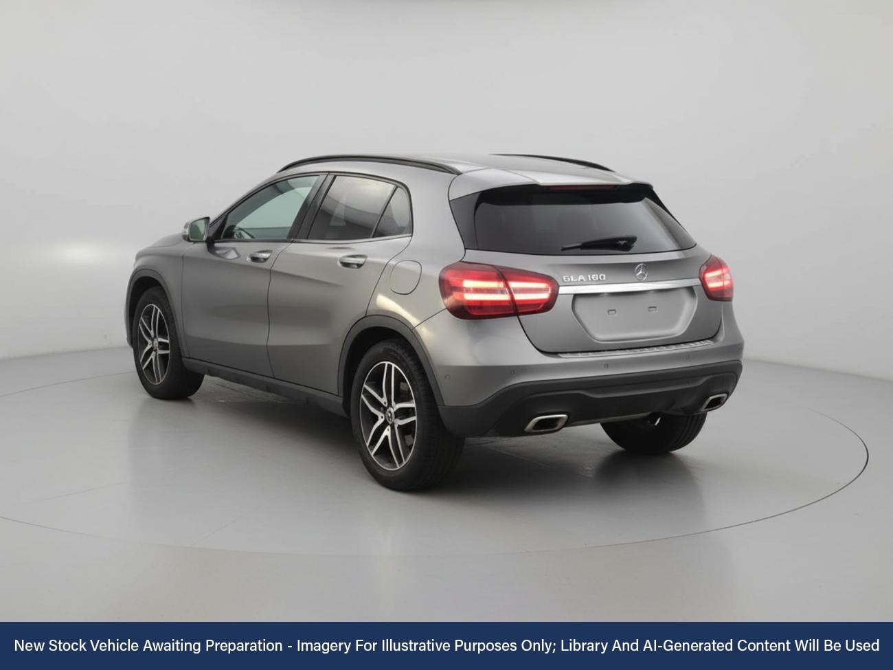 Used Mercedes-Benz GLA 2019 for sale - 76508983: Photo 2