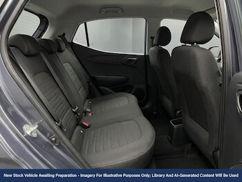 Used Hyundai i10 2023 for sale - 78016116: Photo