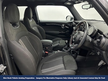 Used MINI Convertible 2019 for sale - 79228023: Photo
