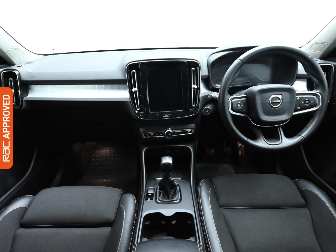 Used Volvo XC40 2018 for sale - 76604163: Photo 2