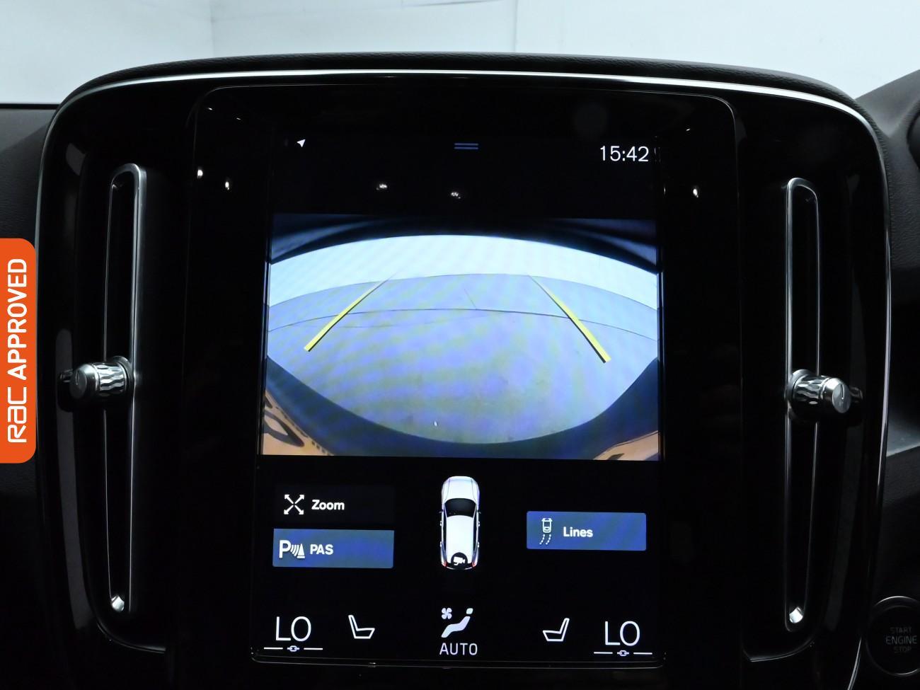 Used Volvo XC40 2018 for sale - 76604163: Photo 3