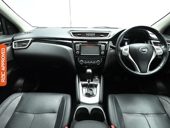 Used Nissan Qashqai 2017 for sale - 78341338: Photo