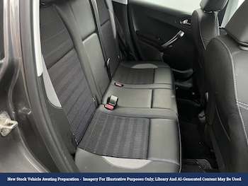 Used Peugeot 2008 2017 for sale - 79365138: Photo