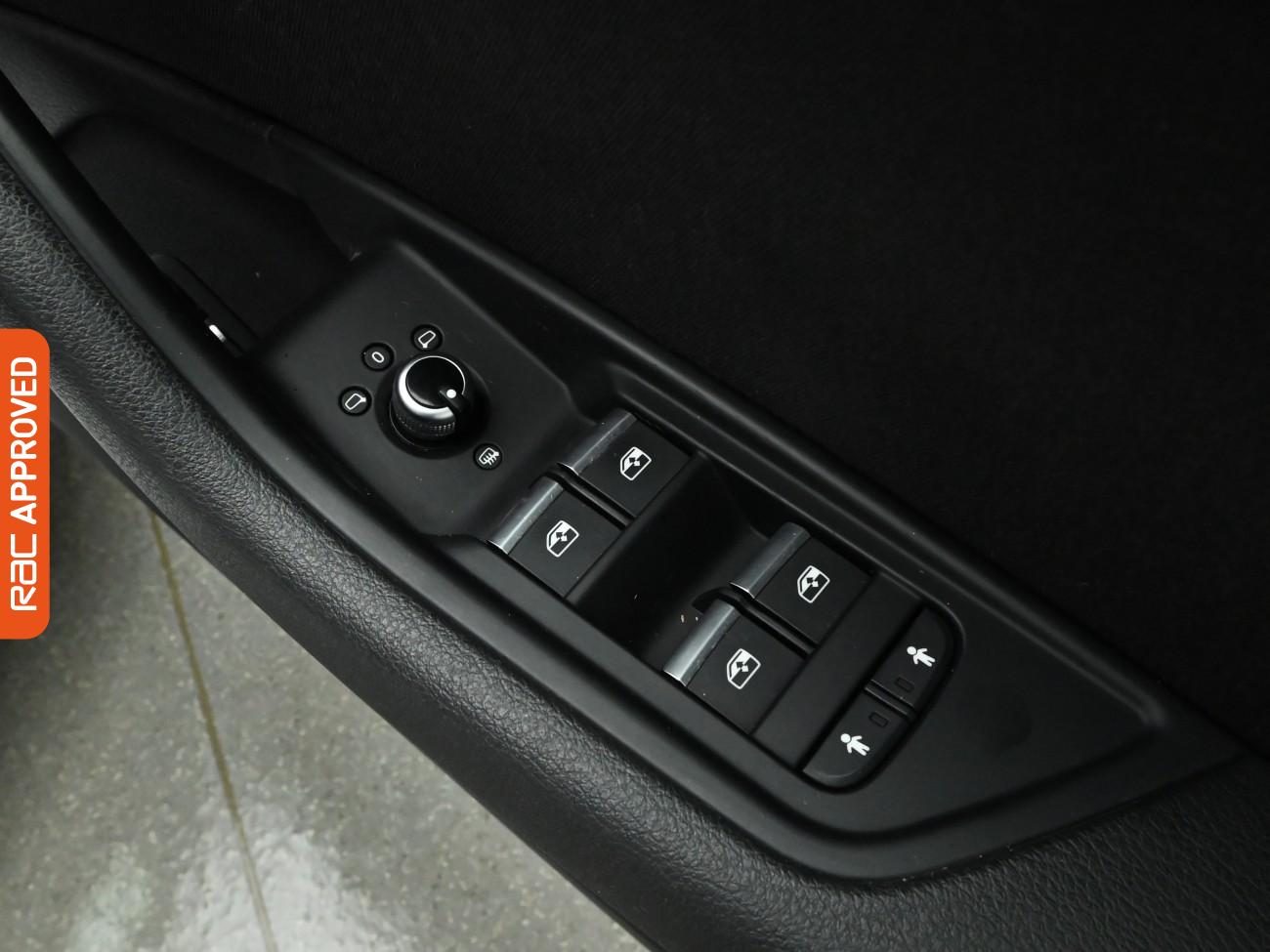 Used Audi A4 Avant 2016 for sale - 76569444: Photo 25