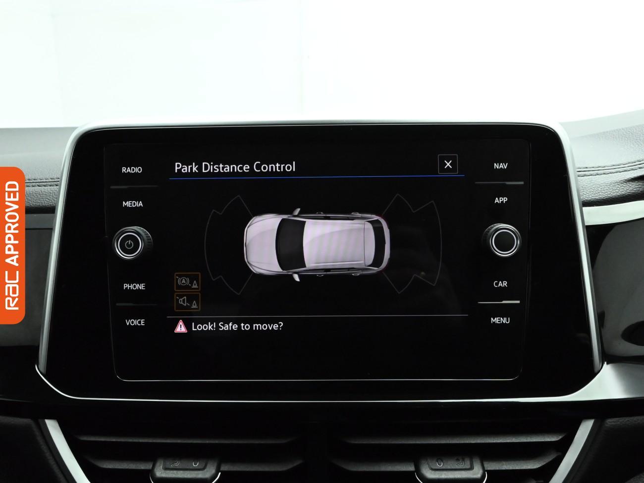 Used Volkswagen T-Roc 2023 for sale - 77207812: Photo 3