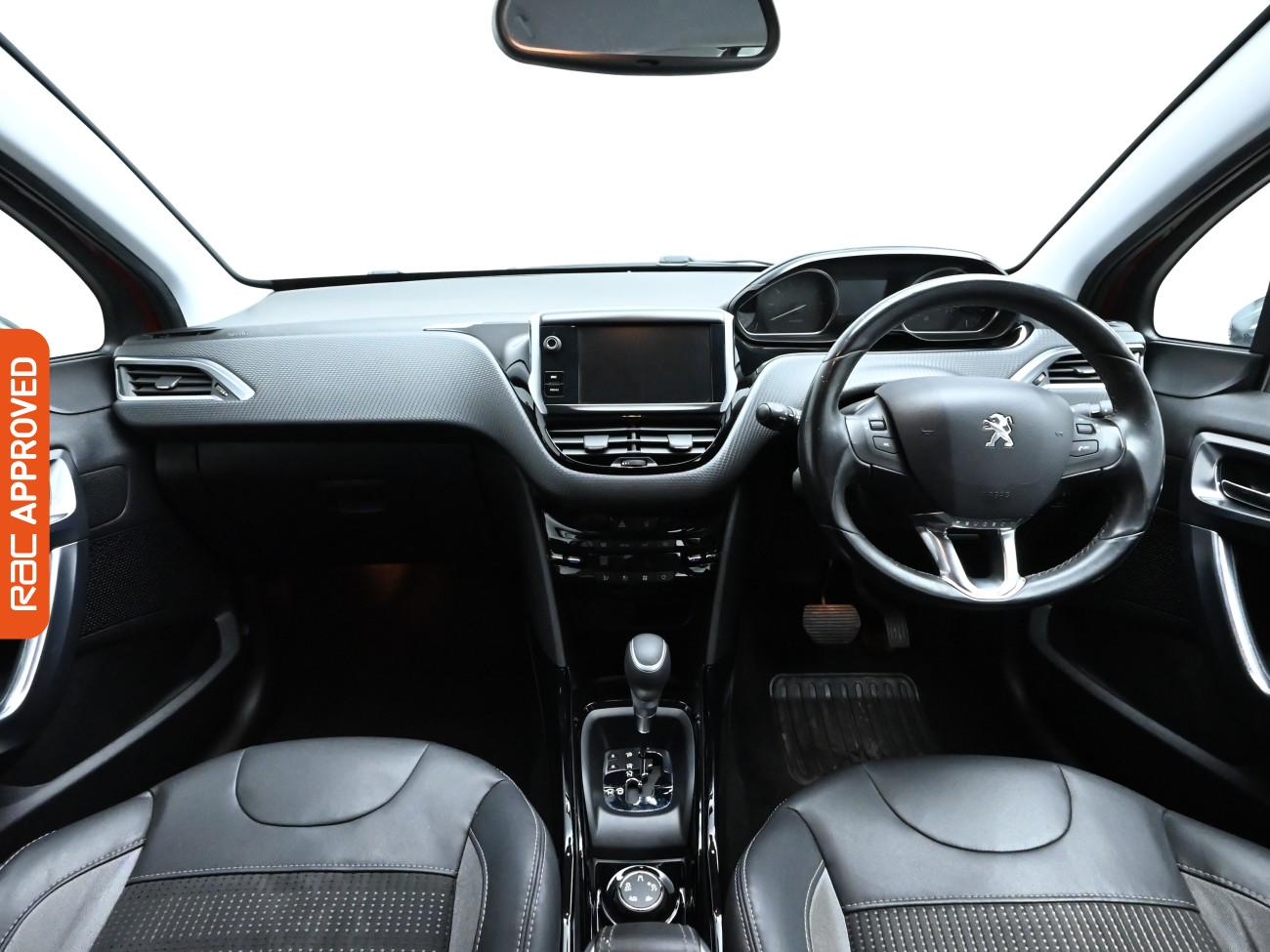 Used Peugeot 2008 2016 for sale - 76641884: Photo 2