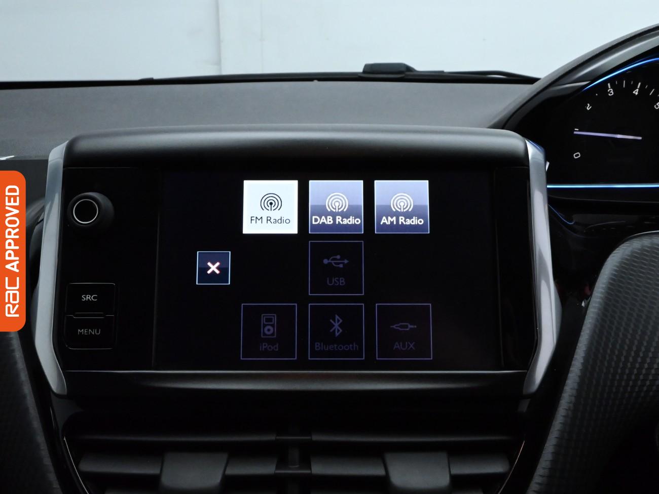 Used Peugeot 2008 2016 for sale - 76641884: Photo 21