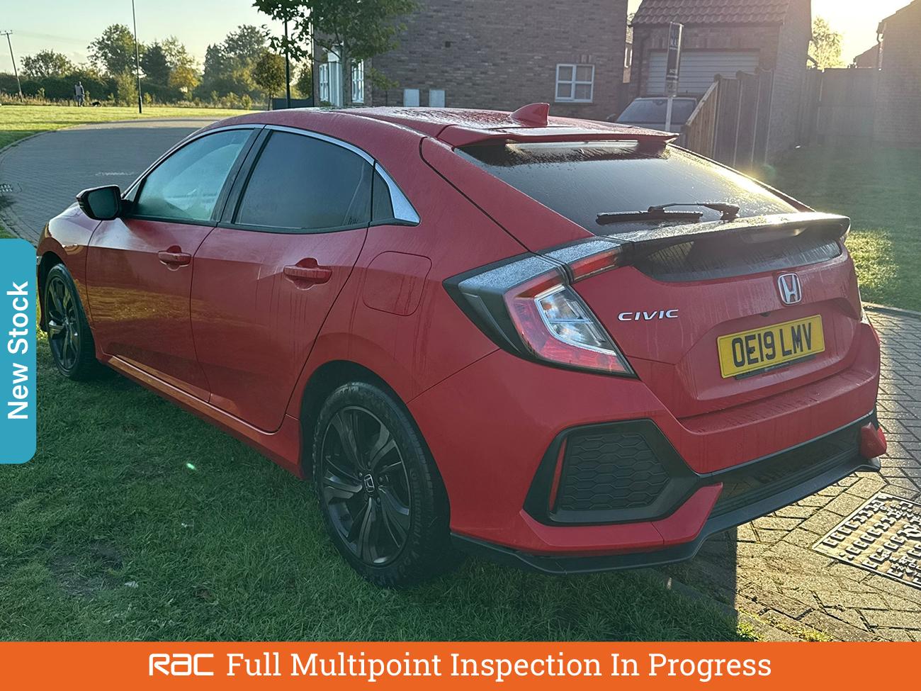 Used Honda Civic 2019 for sale - 76119880: Photo 2