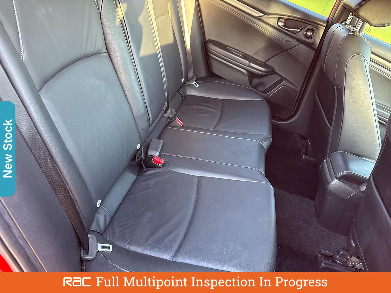 Used Honda Civic 2019 for sale - 76119880: Photo 4