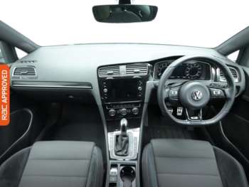 Used Volkswagen Golf 2018 for sale - 74076936: Photo
