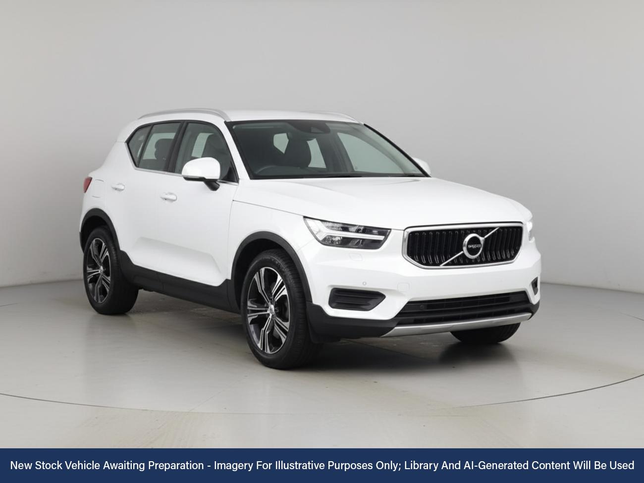 Used Volvo XC40 2021 for sale - 76491164: Photo 1