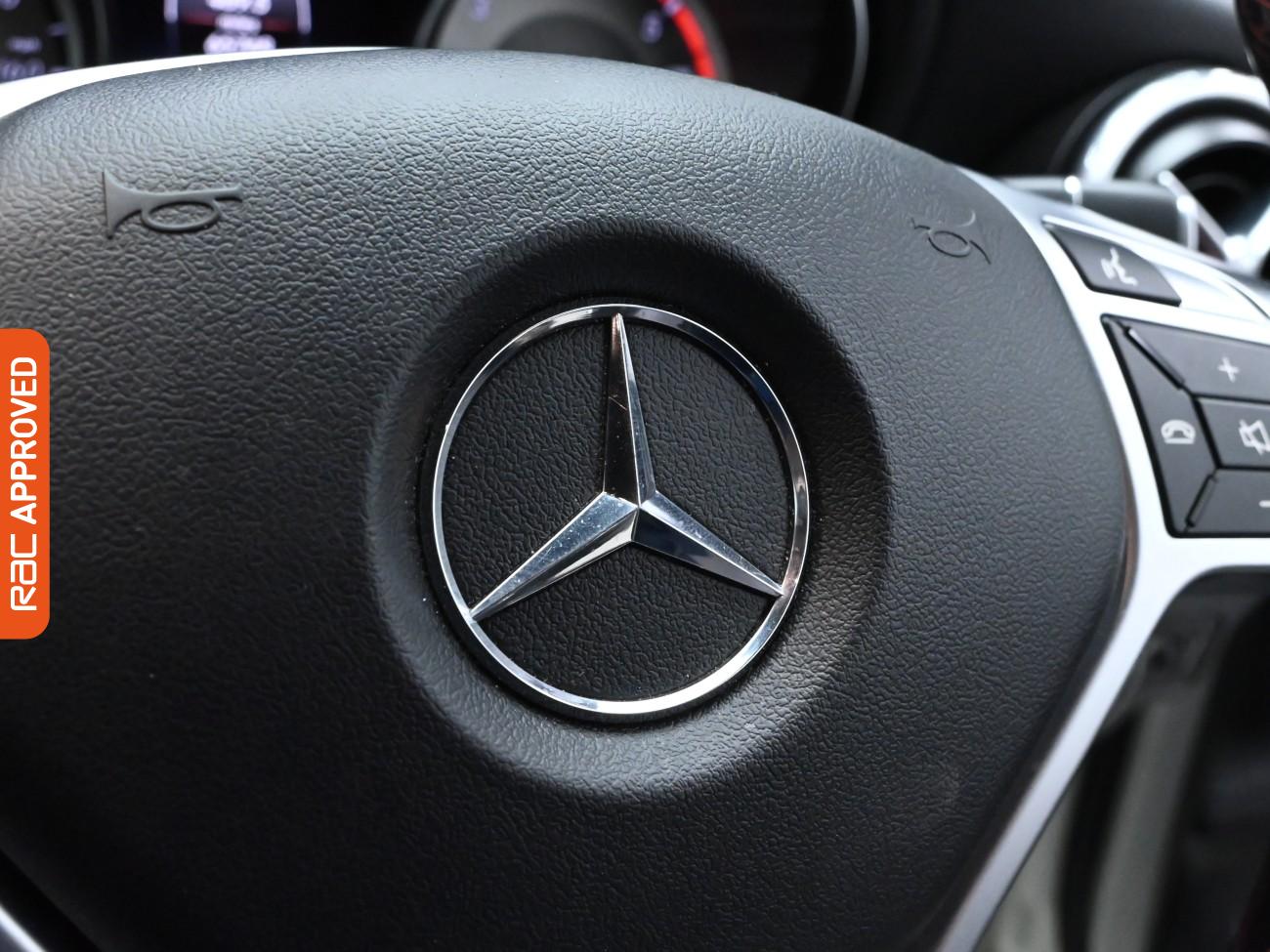 Used Mercedes-Benz GLA 2015 for sale - 76845509: Photo 19