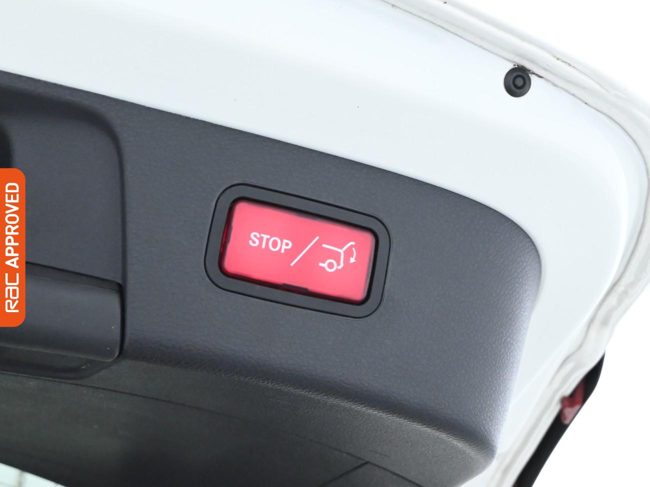 Used Mercedes-Benz GLA 2015 for sale - 76845509: Photo 27