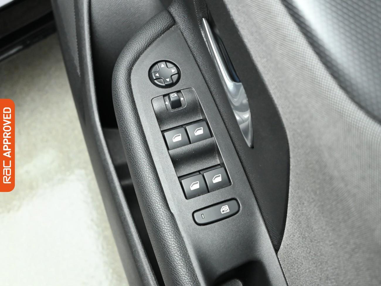 Used Vauxhall Mokka 2021 for sale - 77138907: Photo 22