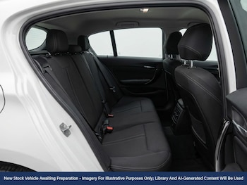 Used BMW 1 Series 2018 for sale - 77700655: Photo