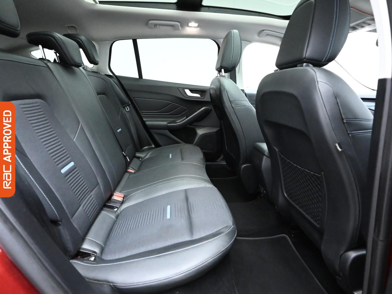 Used Ford Focus 2019 for sale - 76230701: Photo 13