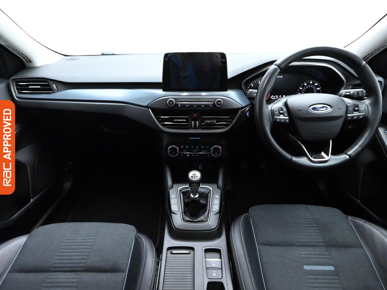Used Ford Focus 2019 for sale - 76230701: Photo 2