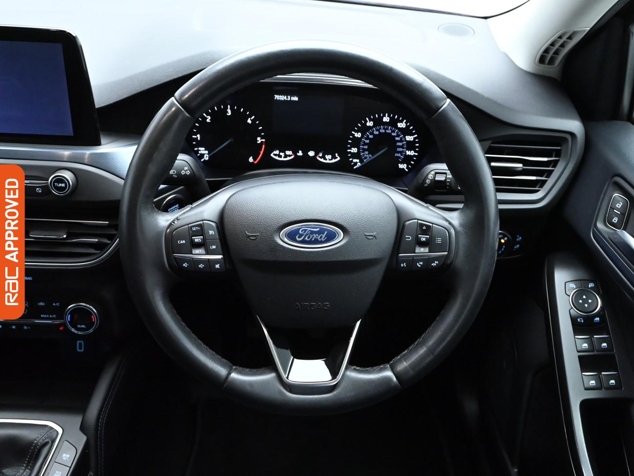Used Ford Focus 2019 for sale - 76230701: Photo 9