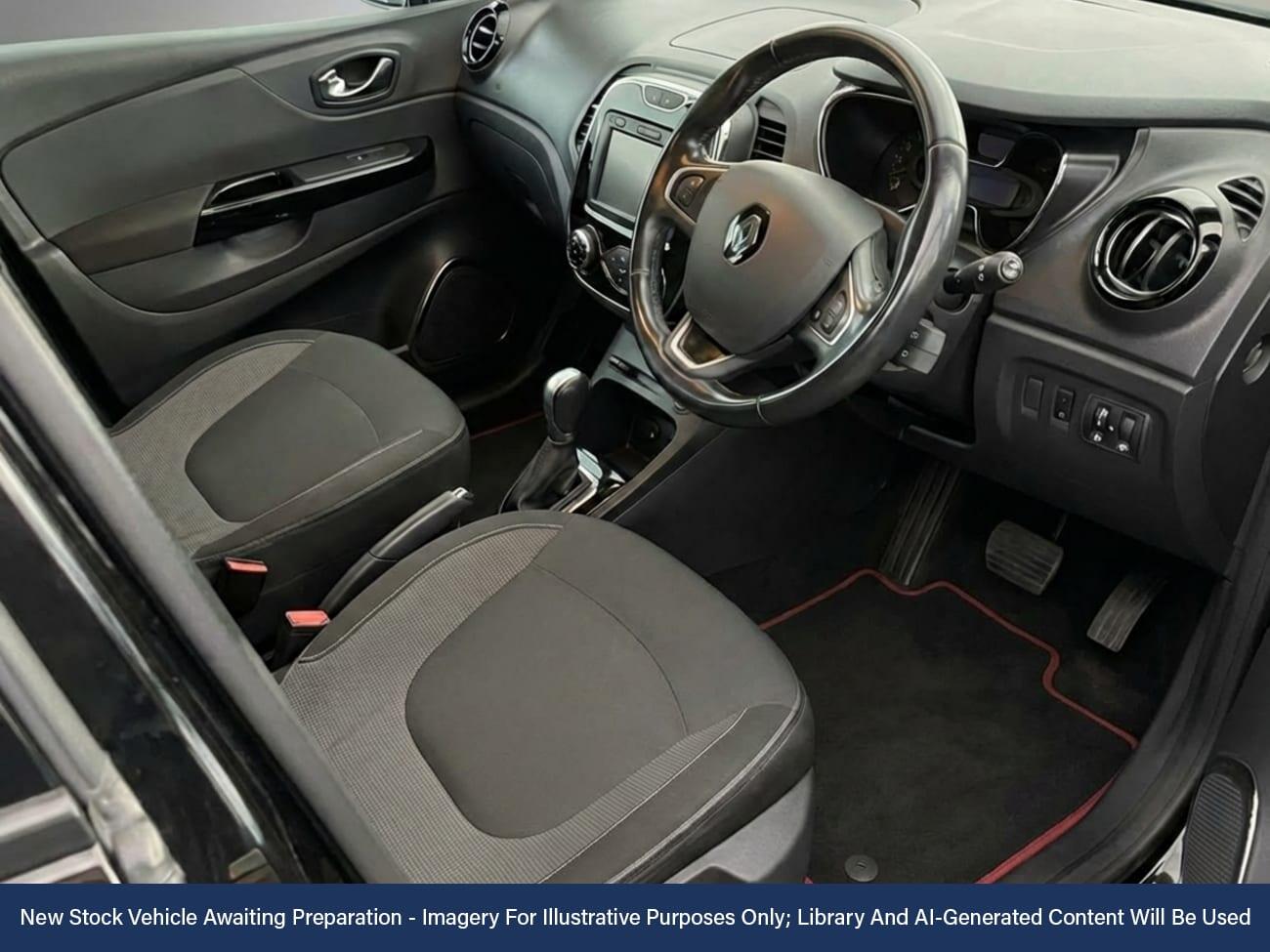 Used Renault Captur 2017 for sale - 77340786: Photo 3