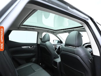 Used Nissan Qashqai 2018 for sale - 76035427: Photo 3