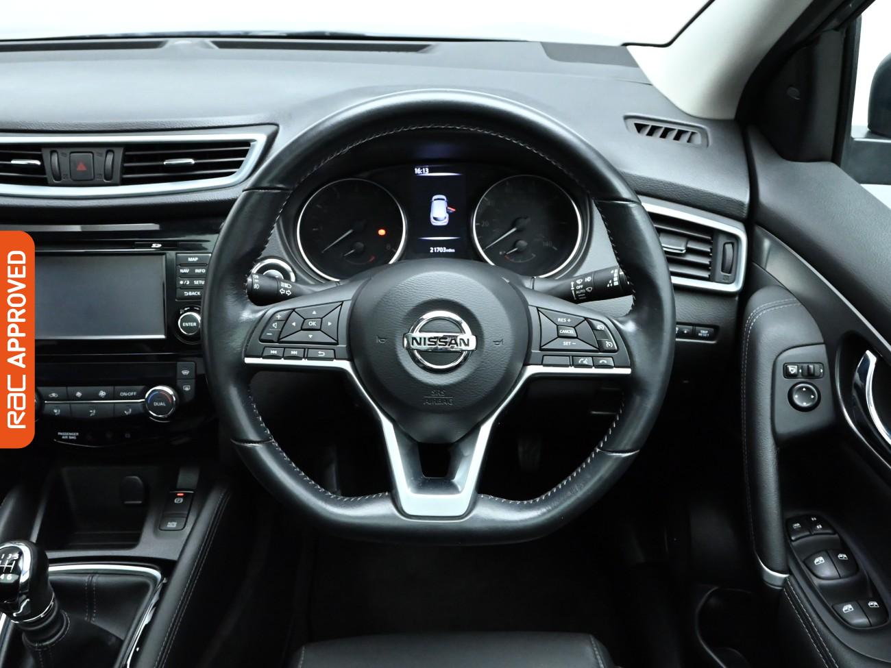 Used Nissan Qashqai 2018 for sale - 76035427: Photo 9