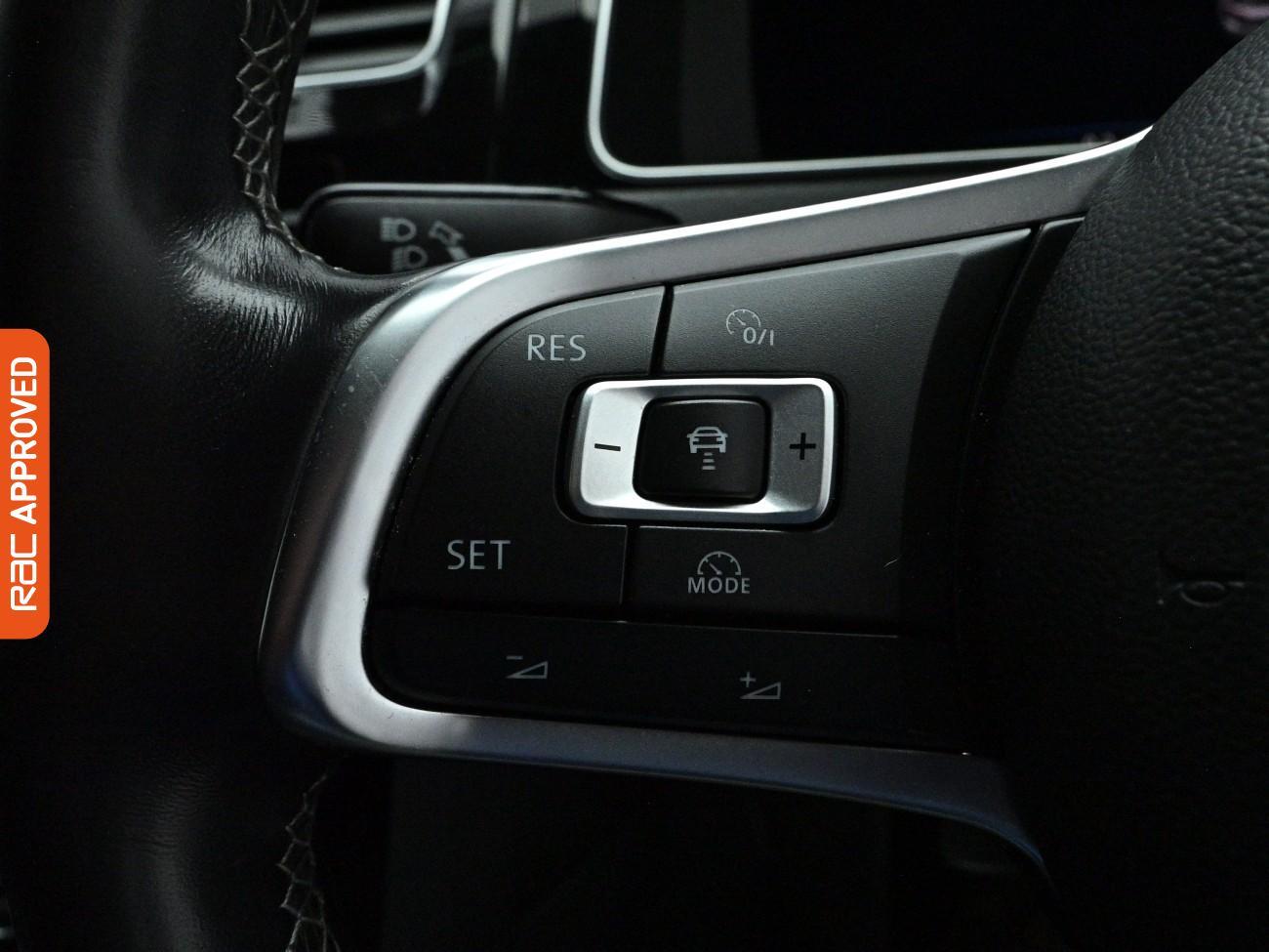 Used Volkswagen Golf 2018 for sale - 77951830: Photo 21